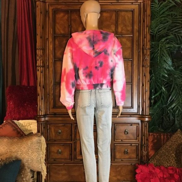 Raspberry Fleece Lined Cotton Blend Cropped Tie Dye Sweatshirt Hoodie - Picture 7 of 15